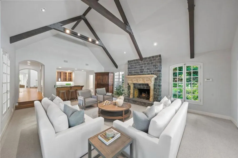 24970 Okeefe Lane Los Altos Hills, CA 94022