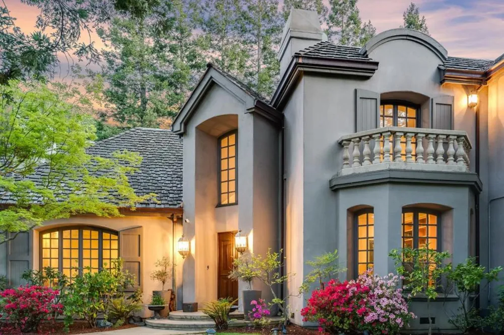 24970 Okeefe Lane Los Altos Hills, CA 94022