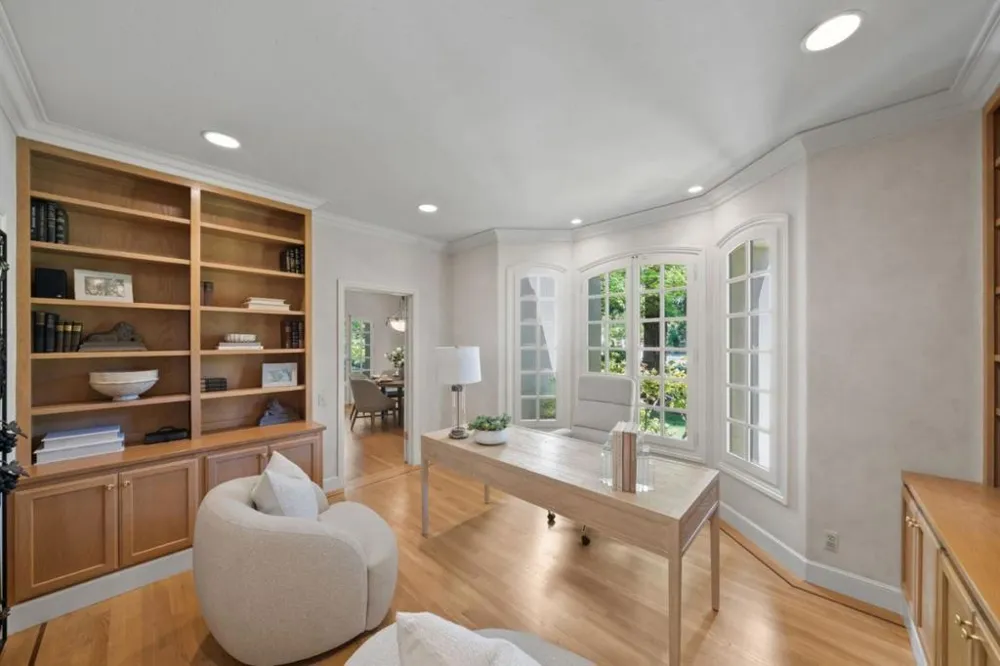 24970 Okeefe Lane Los Altos Hills, CA 94022