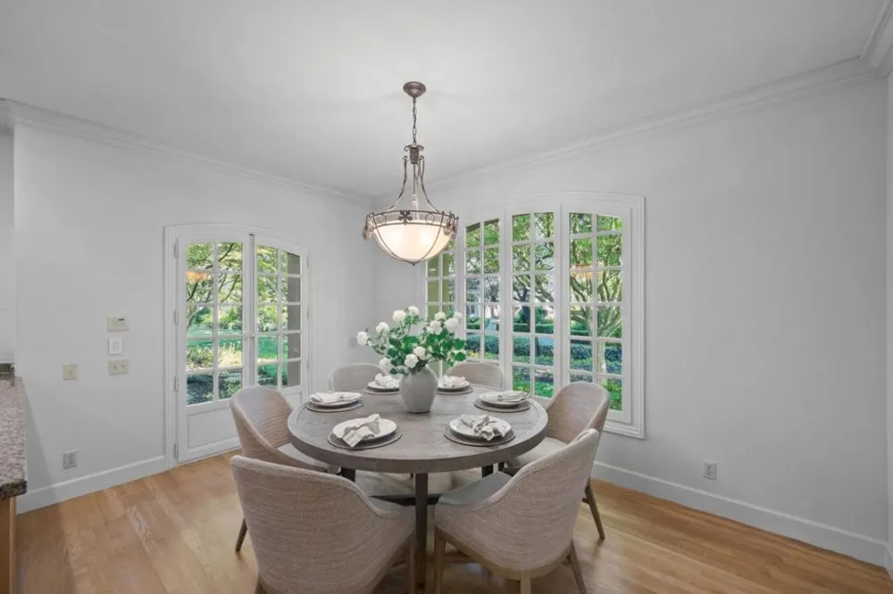 24970 Okeefe Lane Los Altos Hills, CA 94022