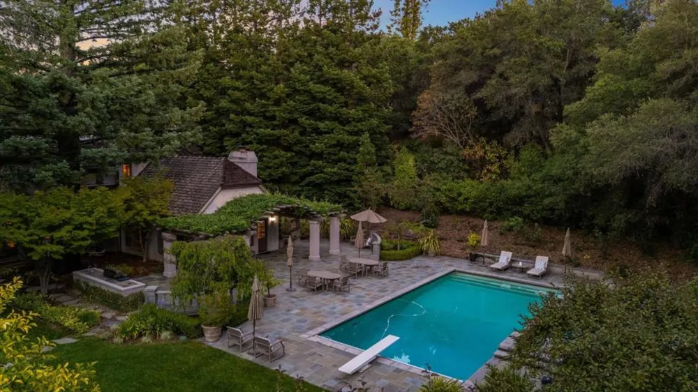 24970 Okeefe Lane Los Altos Hills, CA 94022