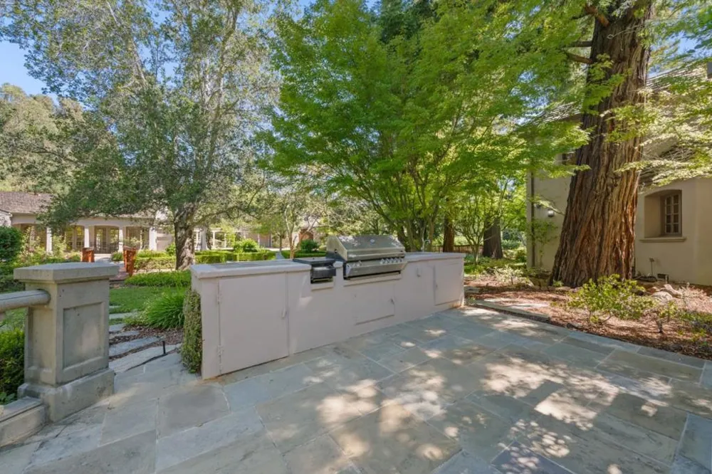 24970 Okeefe Lane Los Altos Hills, CA 94022