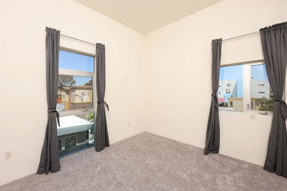 1716 National San Diego, CA 92113