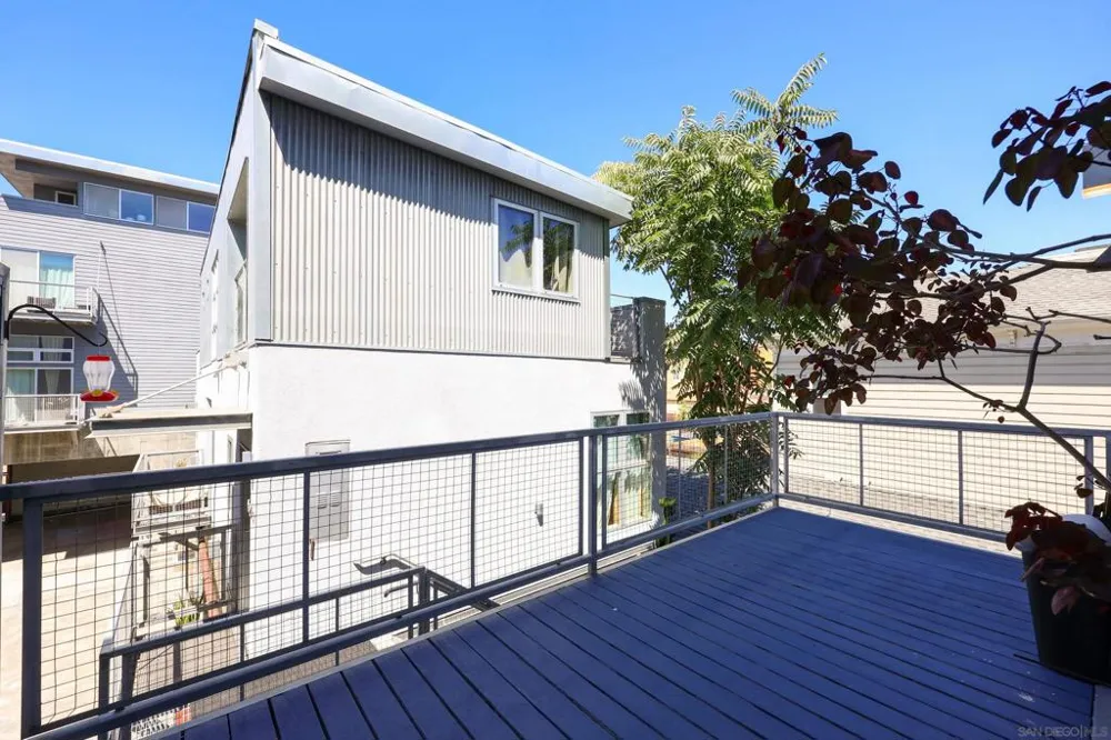 1716 National San Diego, CA 92113