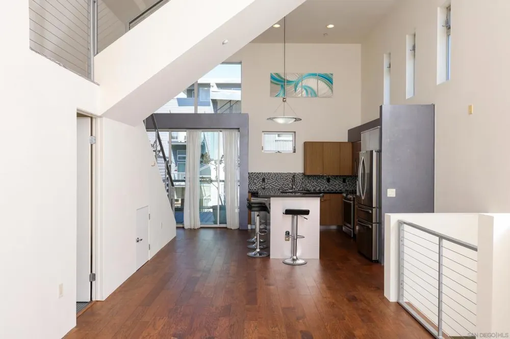 1716 National San Diego, CA 92113