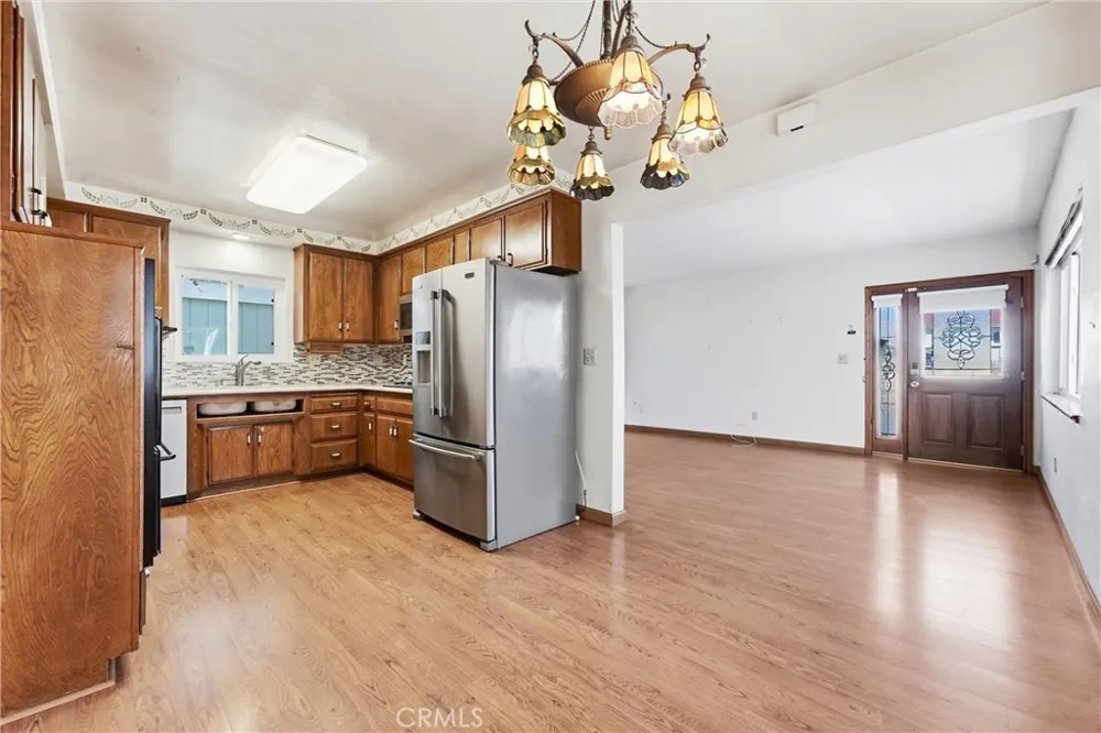 3209 S Pacific Avenue San Pedro, CA 90731