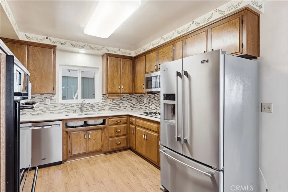 3209 S Pacific Avenue San Pedro, CA 90731