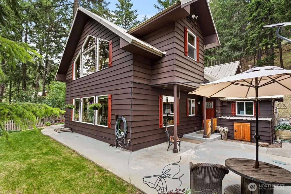 170 Deer Cove Lane Naches, WA 98937