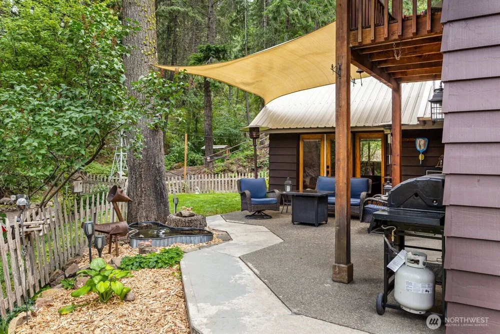 170 Deer Cove Lane Naches, WA 98937