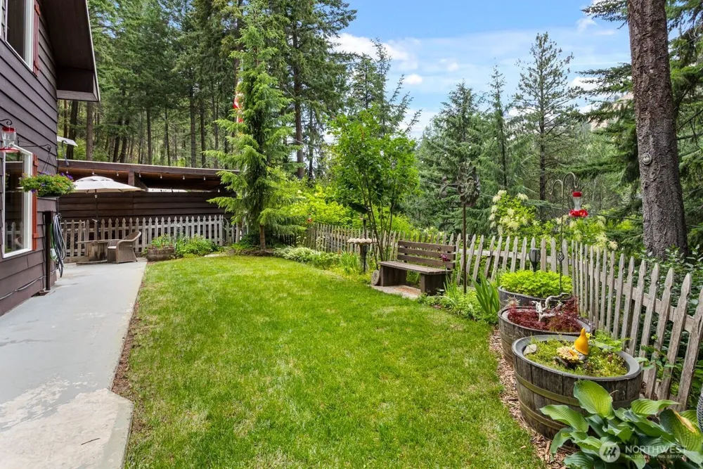 170 Deer Cove Lane Naches, WA 98937