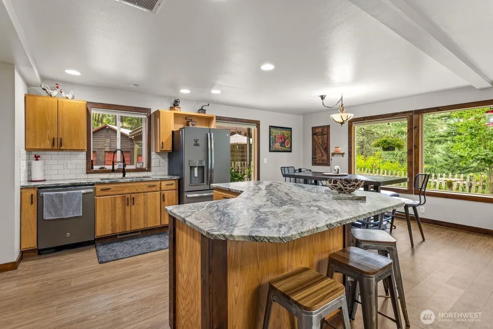 170 Deer Cove Lane Naches, WA 98937