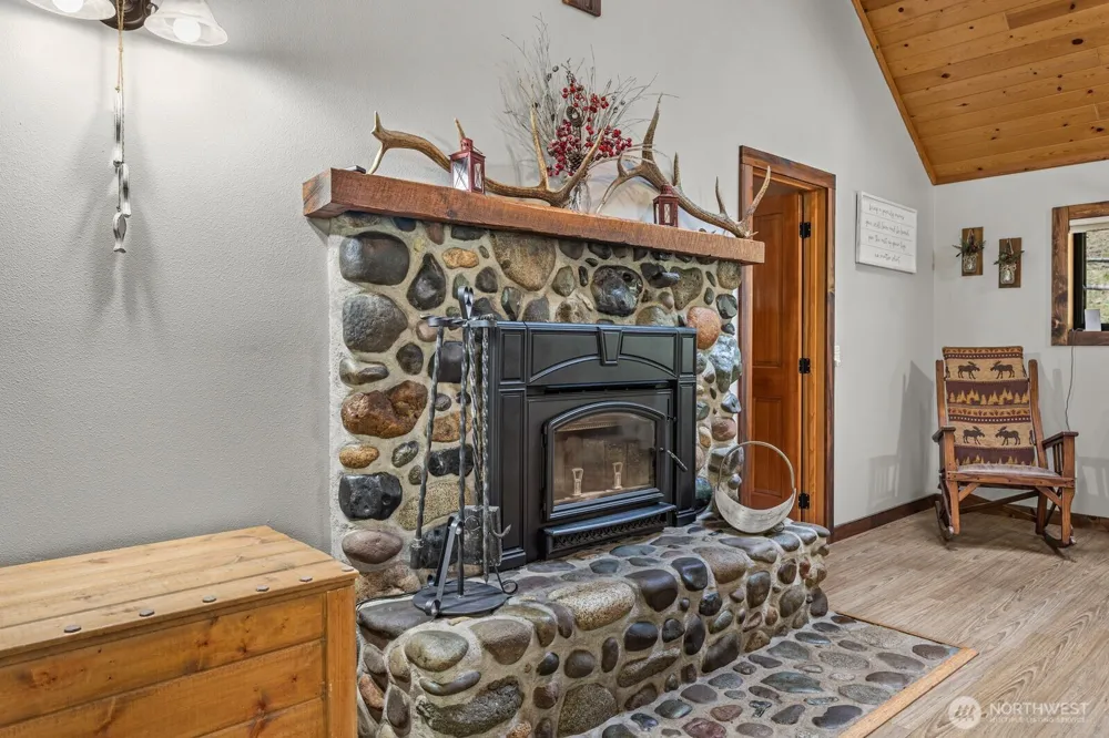 170 Deer Cove Lane Naches, WA 98937