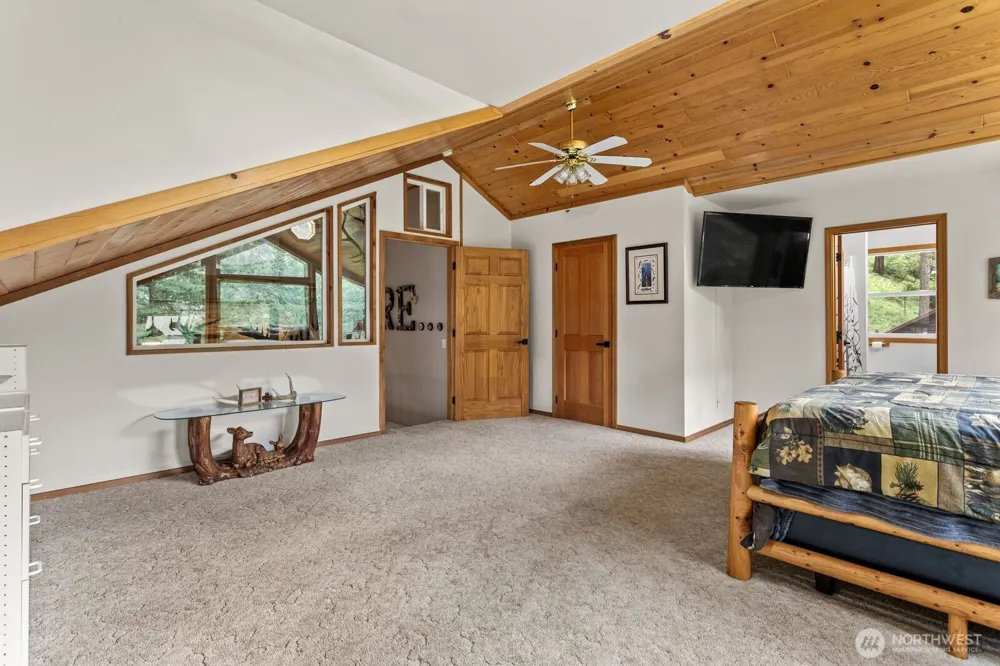 170 Deer Cove Lane Naches, WA 98937