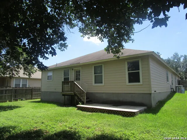 2848 SEASCAPE LN New Braunfels, TX 78130
