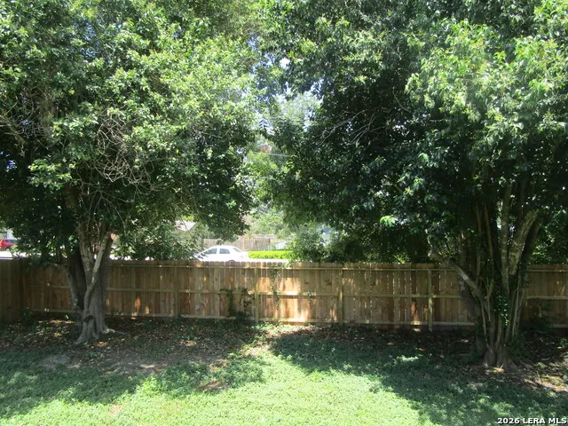 2848 SEASCAPE LN New Braunfels, TX 78130