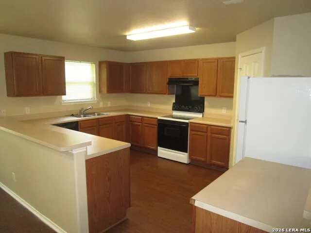 2848 SEASCAPE LN New Braunfels, TX 78130