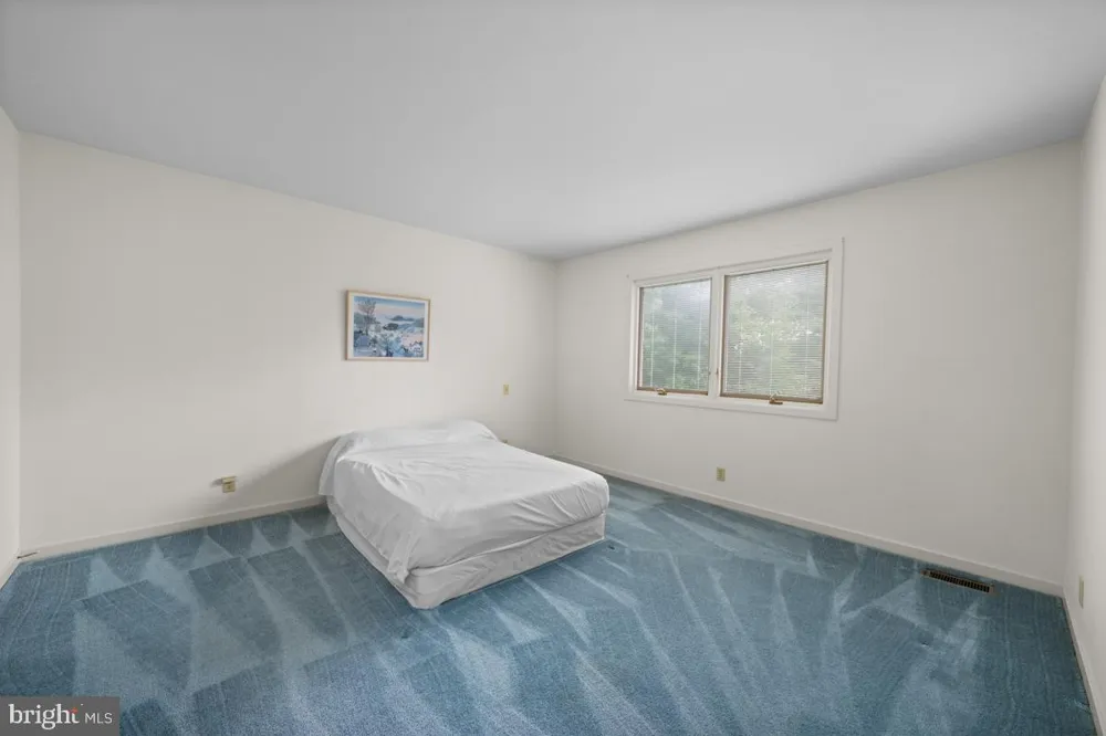 109 DOWNS DRIVE Wilmington, DE 19807
