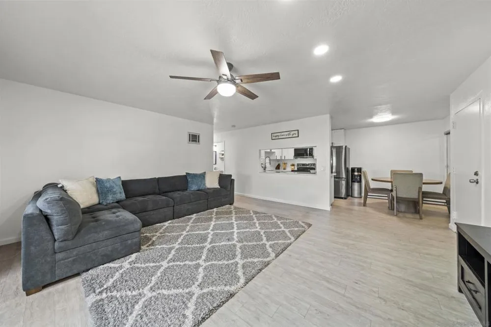 598 Telegraph Canyon Rd #D Chula Vista, CA 91910