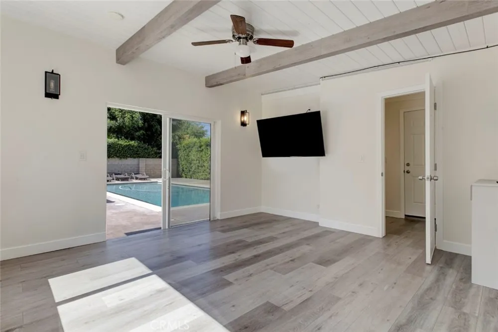 8338 Sale West Hills, CA 91304