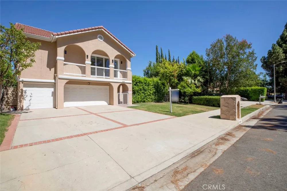 8338 Sale West Hills, CA 91304