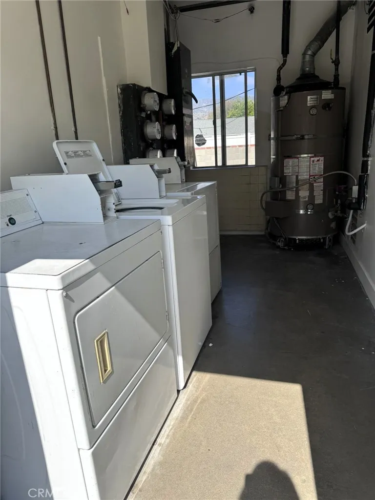 2310 Washington #F Burbank, CA 91504