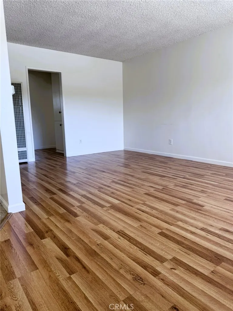 2310 Washington #F Burbank, CA 91504