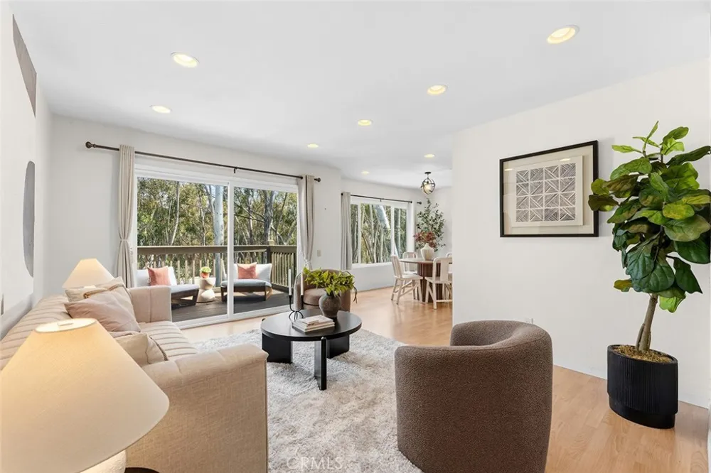 10541 Caminito Basswood San Diego, CA 92131