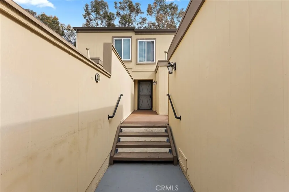 10541 Caminito Basswood San Diego, CA 92131