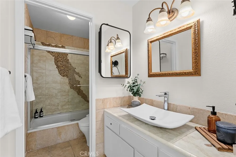 10541 Caminito Basswood San Diego, CA 92131
