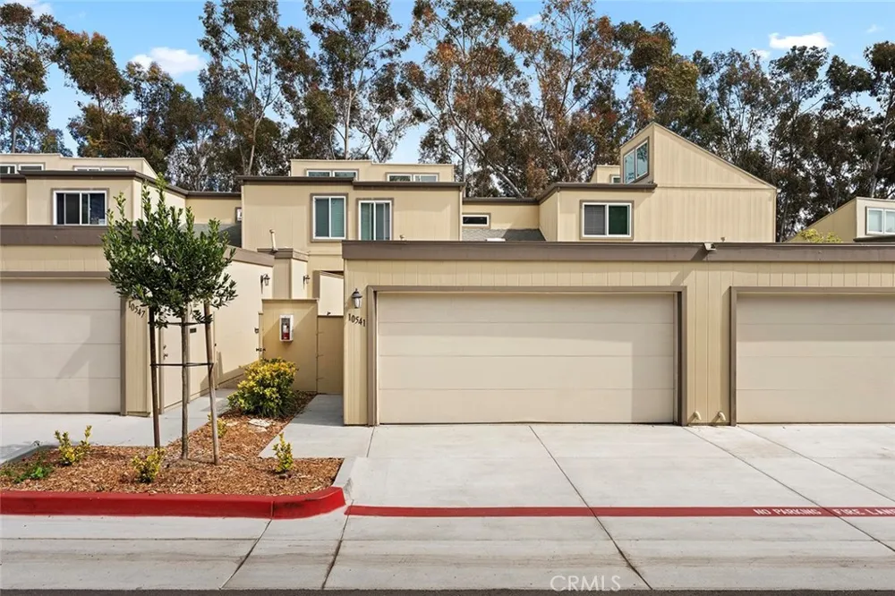 10541 Caminito Basswood San Diego, CA 92131