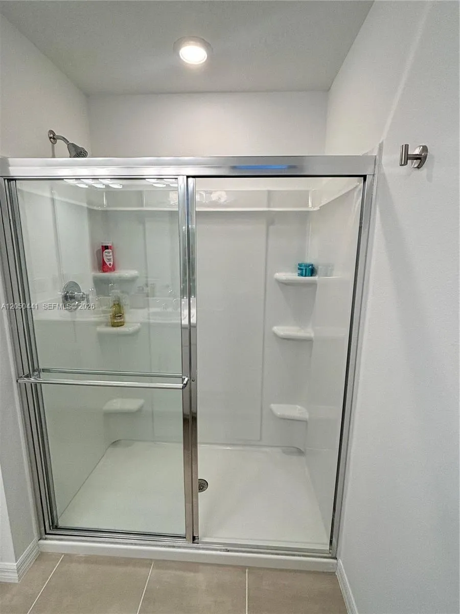 8768 daybreak st Sarasota, FL 34241