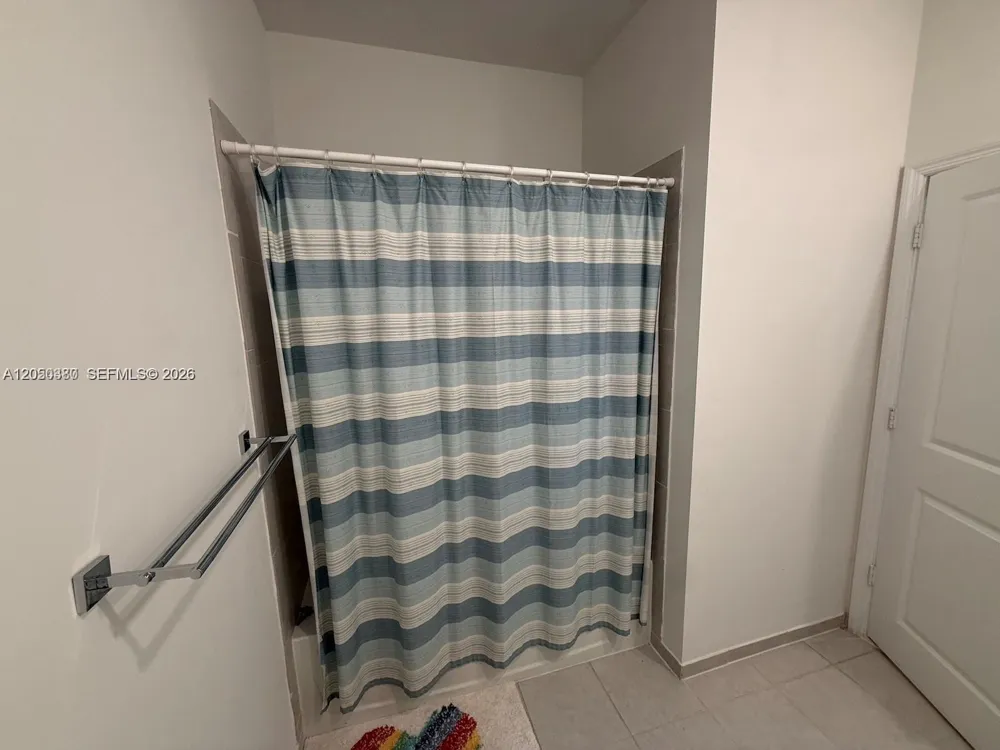 10072 SW 231 st Ln Miami, FL 33190