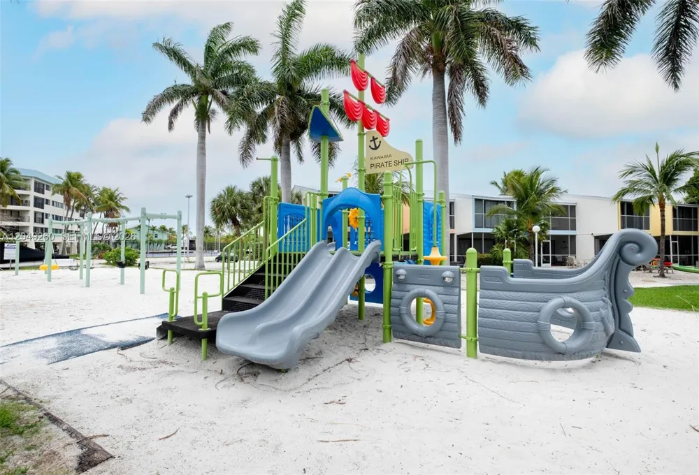 1500 Ocean Bay Dr #B3 Key Largo, FL 33037