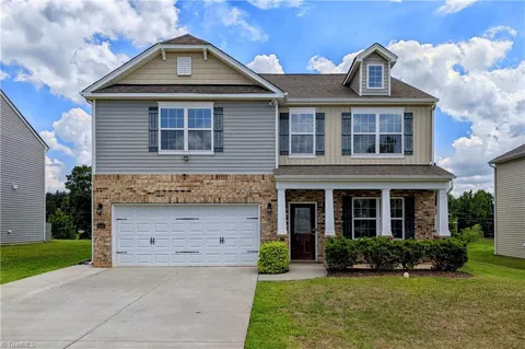6953 Quarter Horse Drive