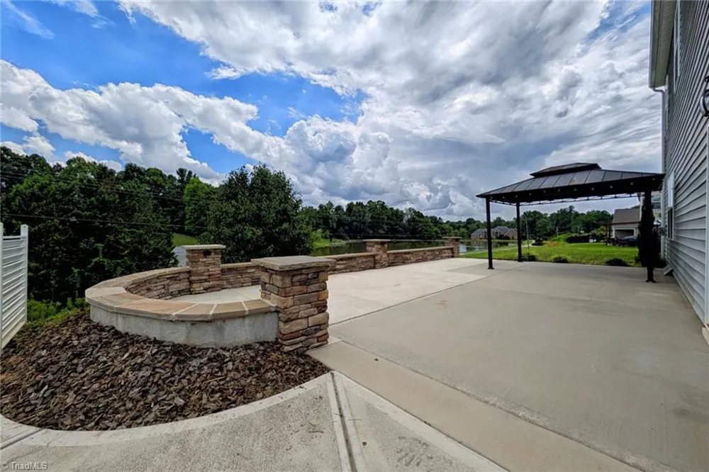 6953 Quarter Horse Drive Trinity, NC 27370