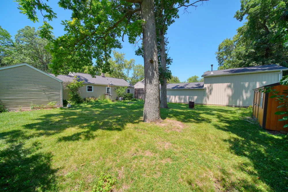 315 Kenneth Street Blackman Charter Township, MI 49203