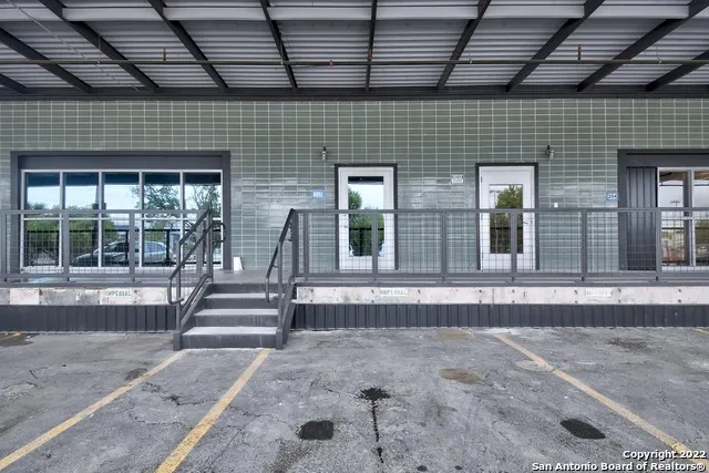 215 COCA COLA PL Unit 308 San Antonio, TX 78219