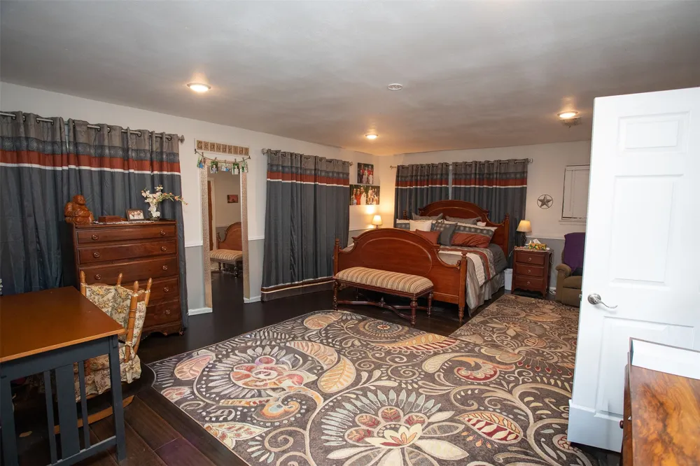 1430 Point Road Graham, TX 76450