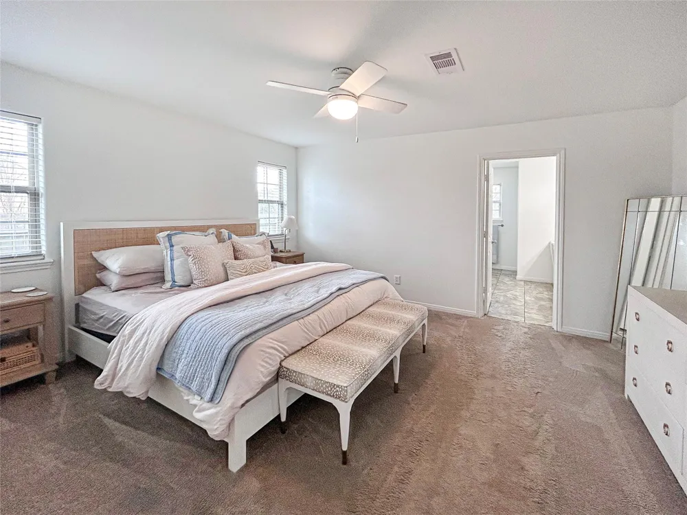 626 Sunset Trail Angleton, TX 77515