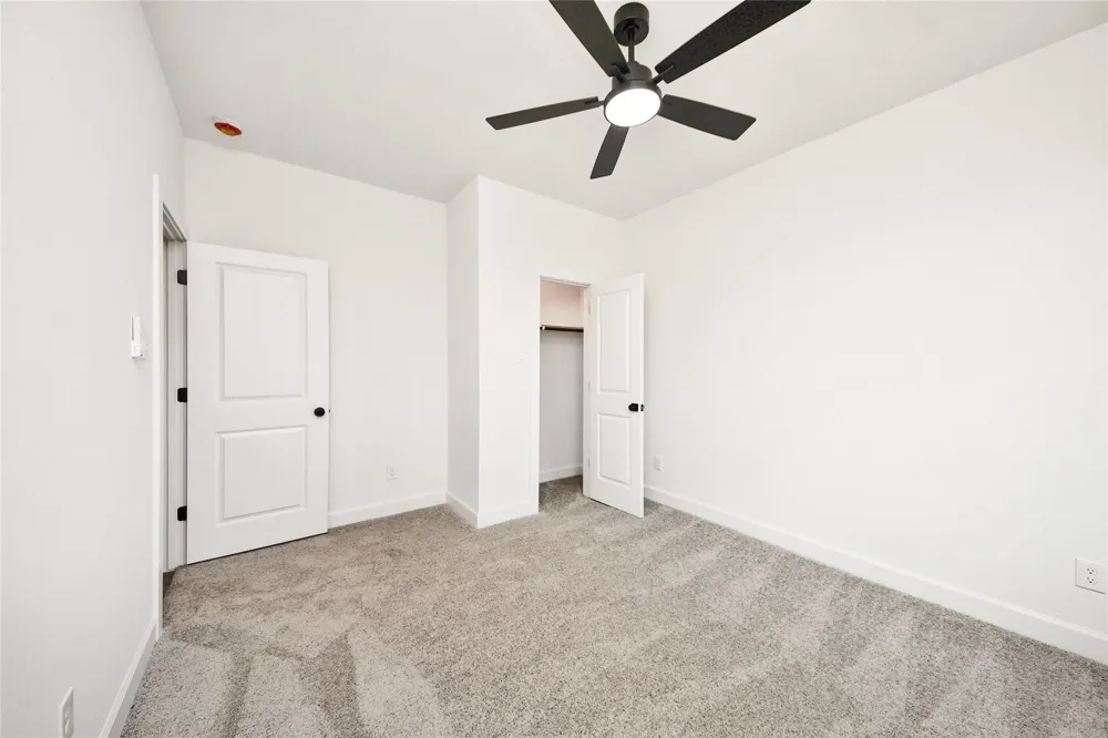 925 1st Street Hempstead, TX 77445