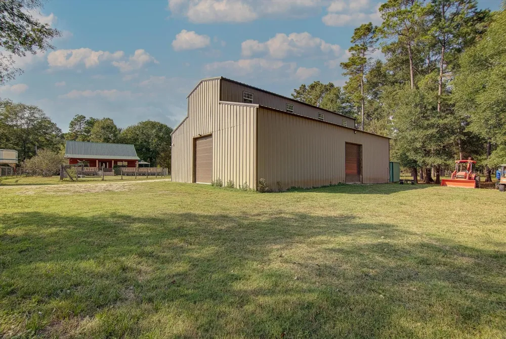 11170 Fm 1008 Dayton, TX 77535
