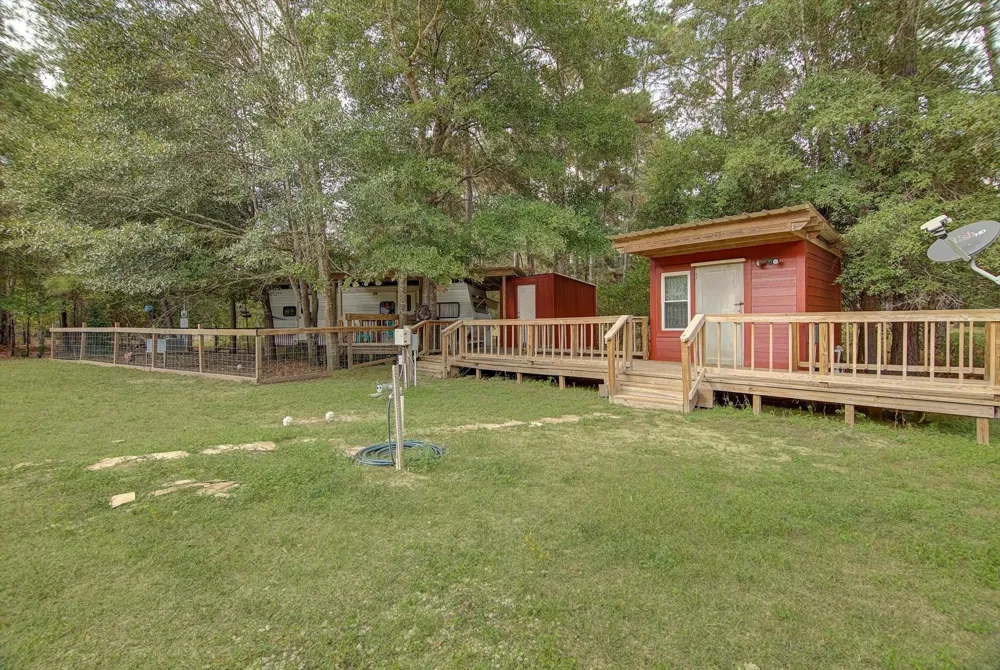 11170 Fm 1008 Dayton, TX 77535