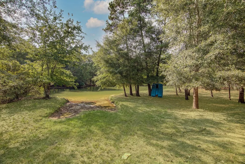 11170 Fm 1008 Dayton, TX 77535