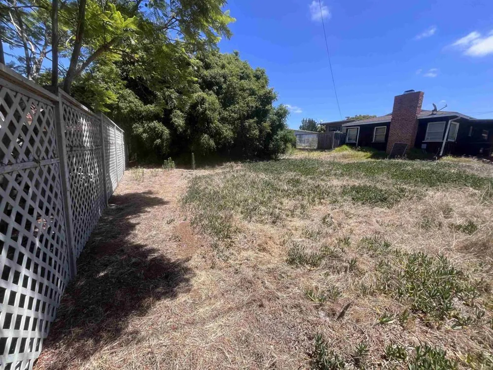 1501 Laurel Road Oceanside, CA 92054
