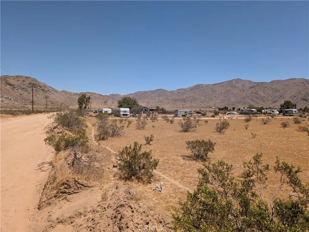 Manzana parcel #0435-022-15 Drive Apple Valley, CA 92308
