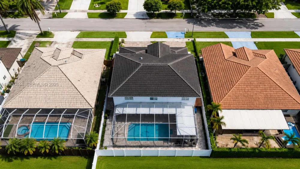 16075 SW 149th Ter Miami, FL 33196