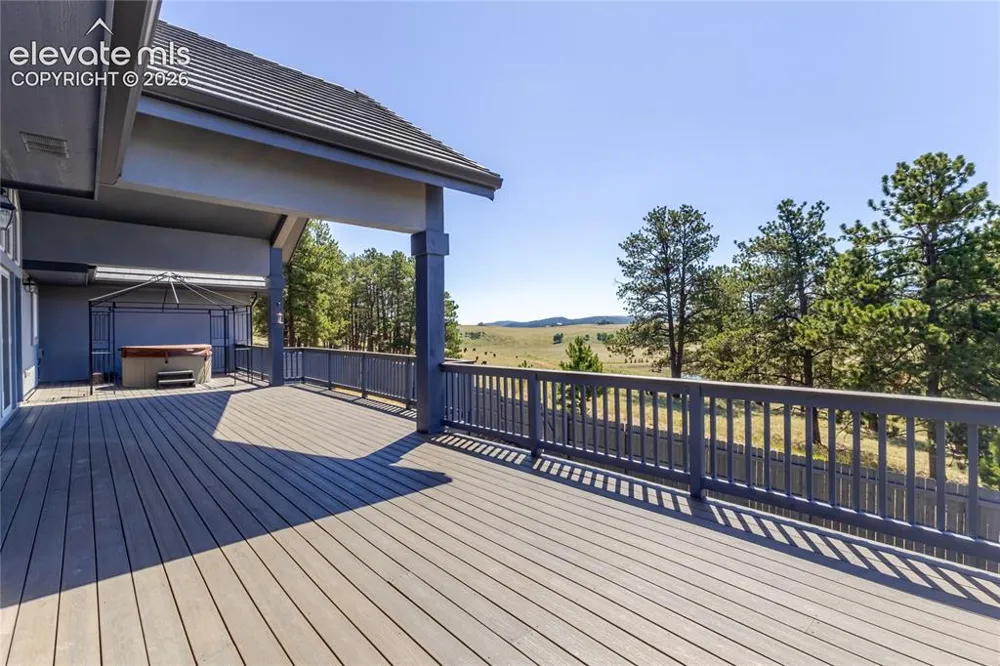 407 Silvermoon Heights Divide, CO 80814