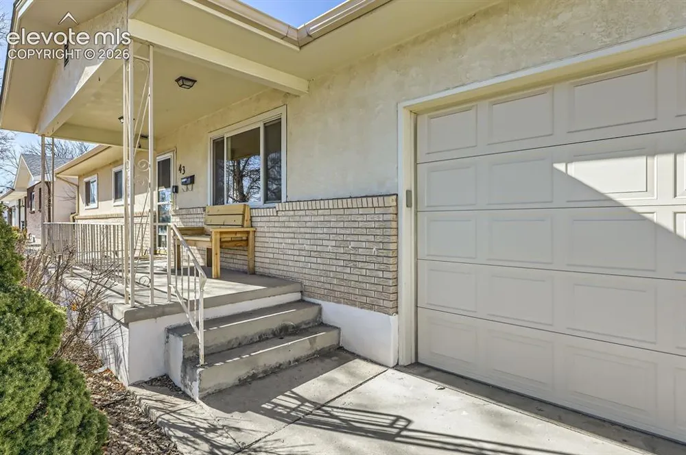 43 Fordham Circle Pueblo, CO 81005