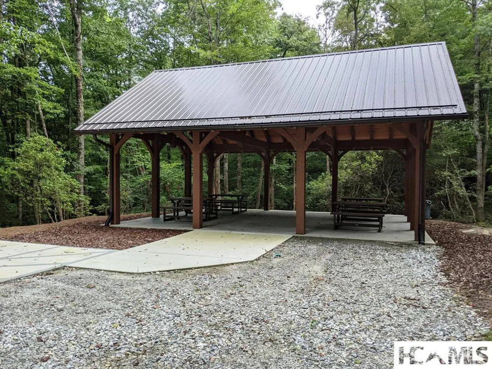 PH1 L4 Whitewater Ridge Road Sapphire, NC 28774