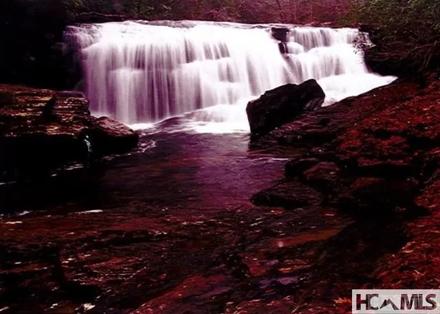 PH1 L4 Whitewater Ridge Road Sapphire, NC 28774